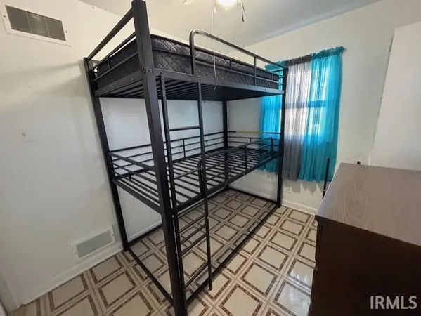 $99,900 | 111 South Lake Street, Lakeville, IN 46536