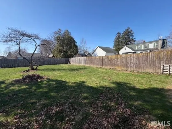 $99,900 | 111 South Lake Street, Lakeville, IN 46536