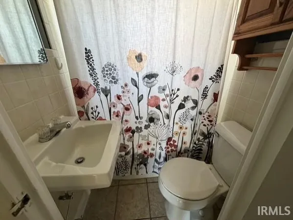 $99,900 | 111 South Lake Street, Lakeville, IN 46536