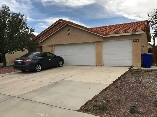 $2,200 | 14570 Juniper Lane, Adelanto, CA 92301