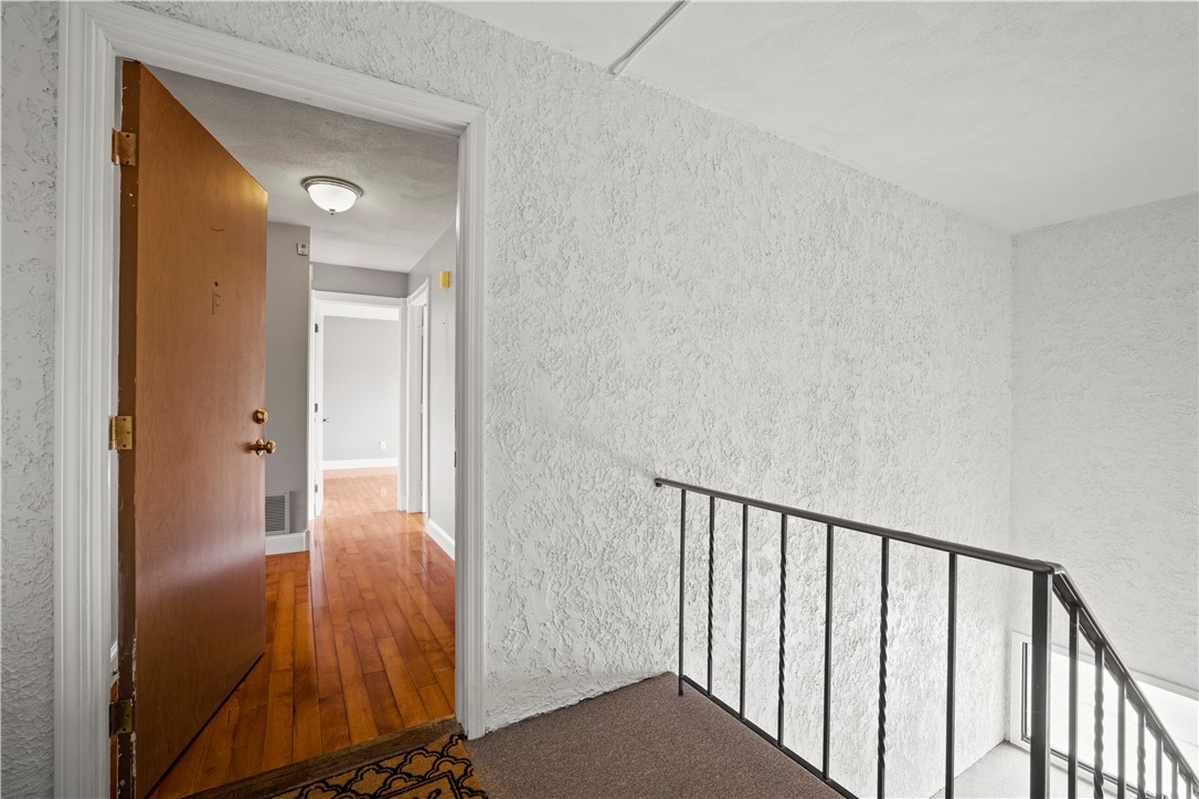 196 Old River Road, Unit 5F Lincoln, RI 02865 - Photo 3 of 21
