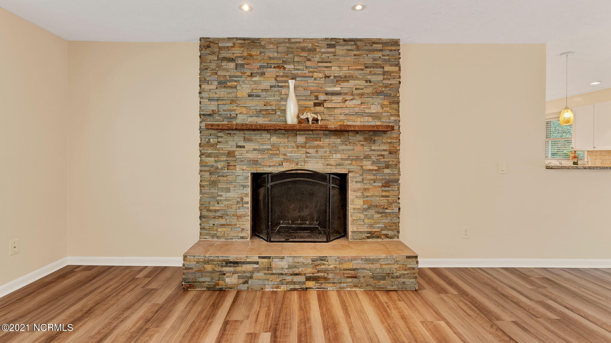 160 Boiling Spring Circle Southern Pines, NC 28387 - Photo 13 of 33 1-web-or-mls-160 Boiling Spring_3