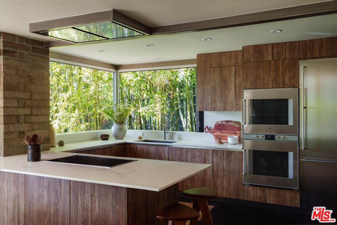 3966 San Rafael Avenue Los Angeles, CA 90065 - Photo 13 of 43