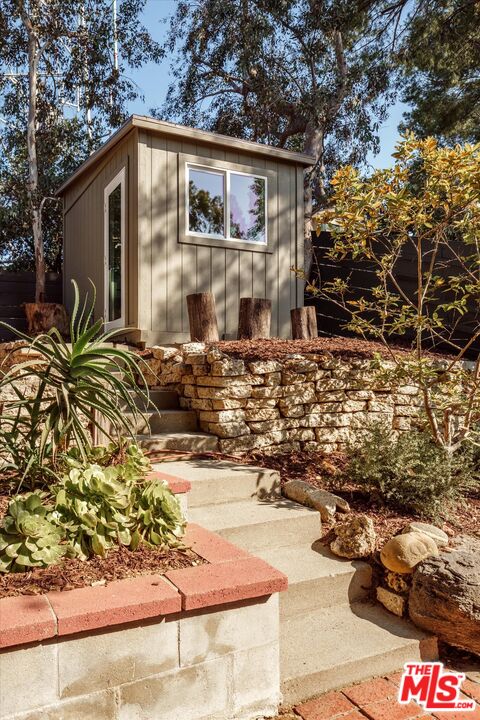 3966 San Rafael Avenue Los Angeles, CA 90065 - Photo 31 of 43