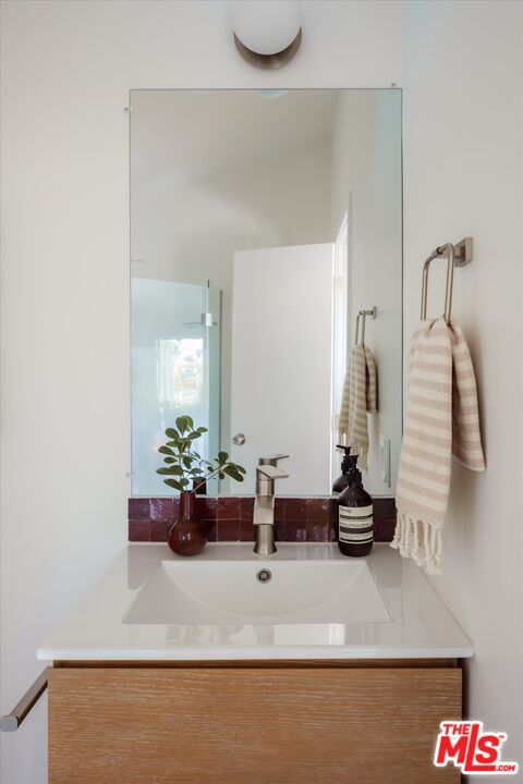 3966 San Rafael Avenue Los Angeles, CA 90065 - Photo 37 of 43
