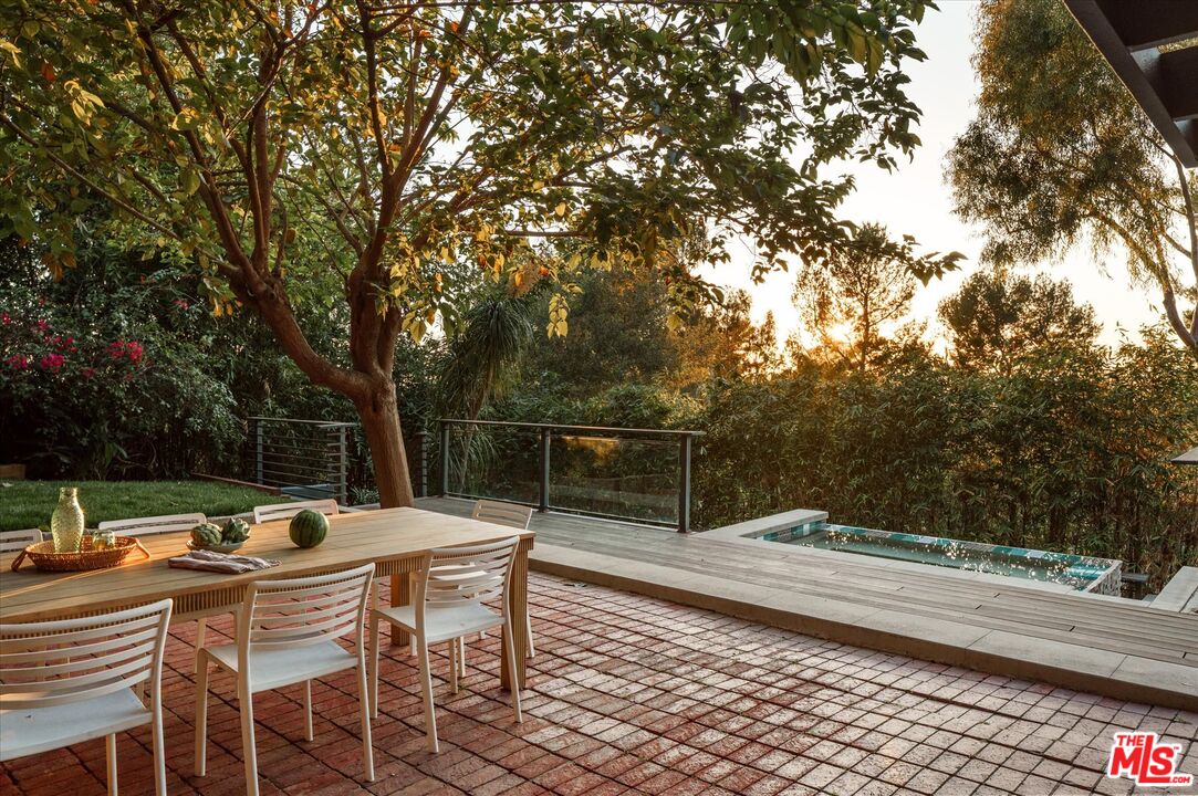 3966 San Rafael Avenue Los Angeles, CA 90065 - Photo 6 of 43