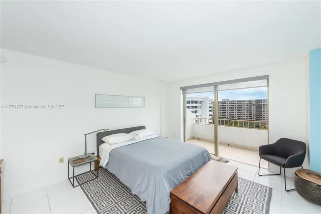 $1,199,000 | 155 Ocean Ln Drive, Unit 1113, Key Biscayne, FL 33149