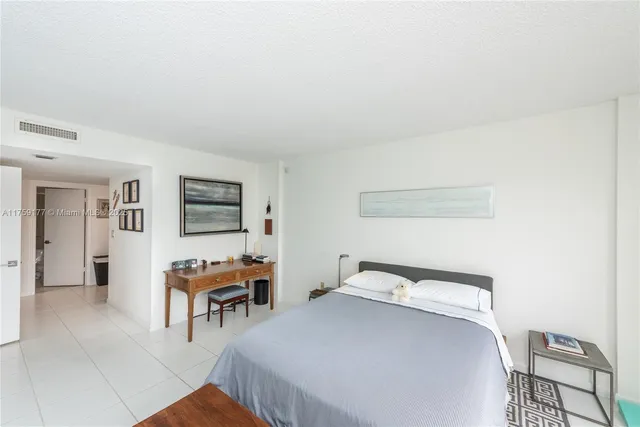 $1,199,000 | 155 Ocean Ln Drive, Unit 1113, Key Biscayne, FL 33149