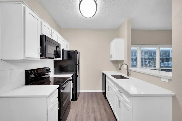 $949 | 4288 Bass Pro Drive, Unit A2, Garland, TX 75043