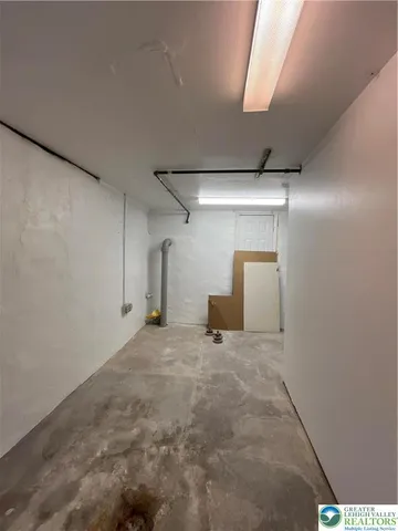 $2,200 | 809 South 10th Street, Allentown, PA 18103