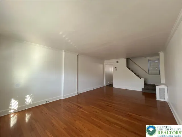 $2,200 | 809 South 10th Street, Allentown, PA 18103