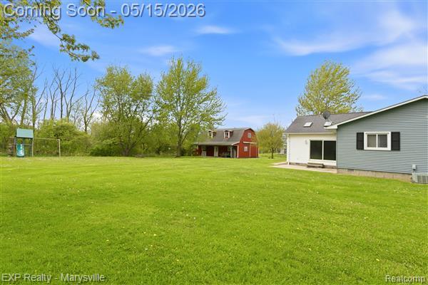 12265 Hough Road Memphis, MI 48041 - Photo 34 of 41