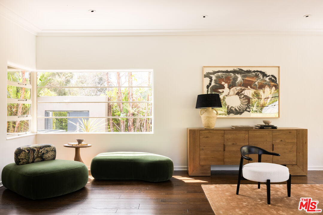 2510 Park Oak Drive Los Angeles, CA 90068 - Photo 4 of 38 a living room with furniture and a large window