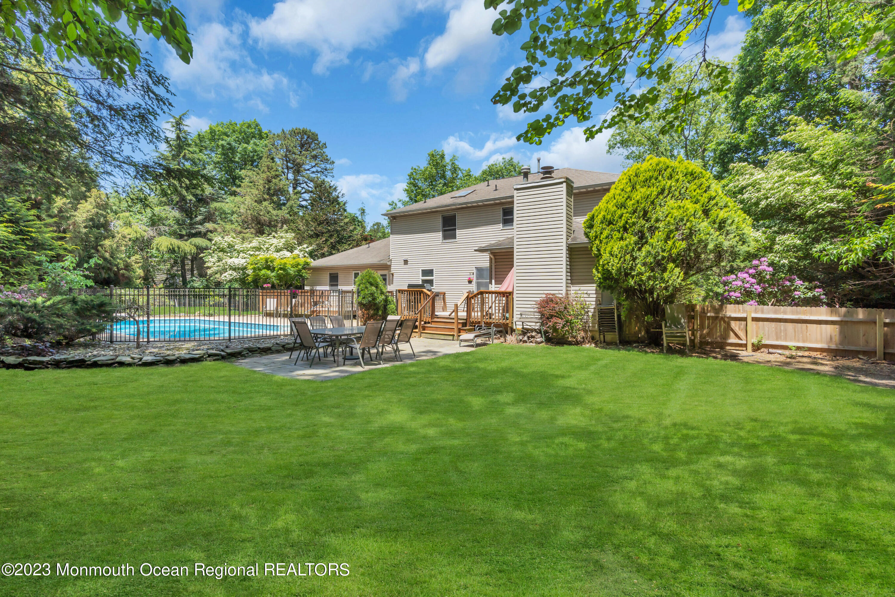 3 Shepherds Way Jackson, NJ 08527 - Photo 2 of 34 2