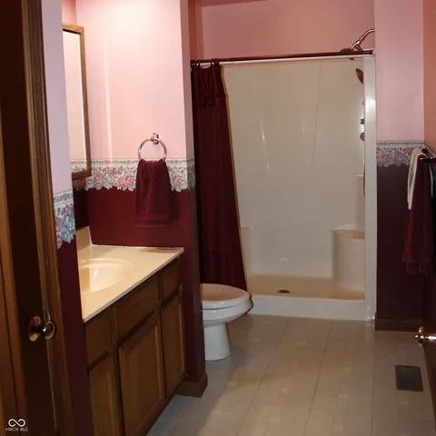 $346,000 | 6052 North Deckshire Lane, Shirley, IN 47384