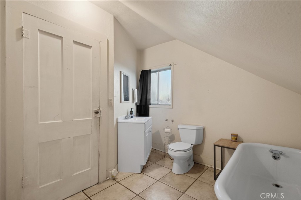 855 Johnson Street Red Bluff, CA 96080 - Photo 33 of 45