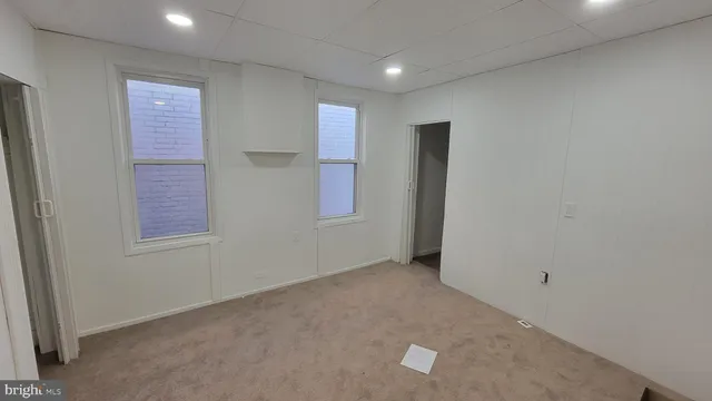 $1,400 | 329 Bedford Street, Cumberland, MD 21502