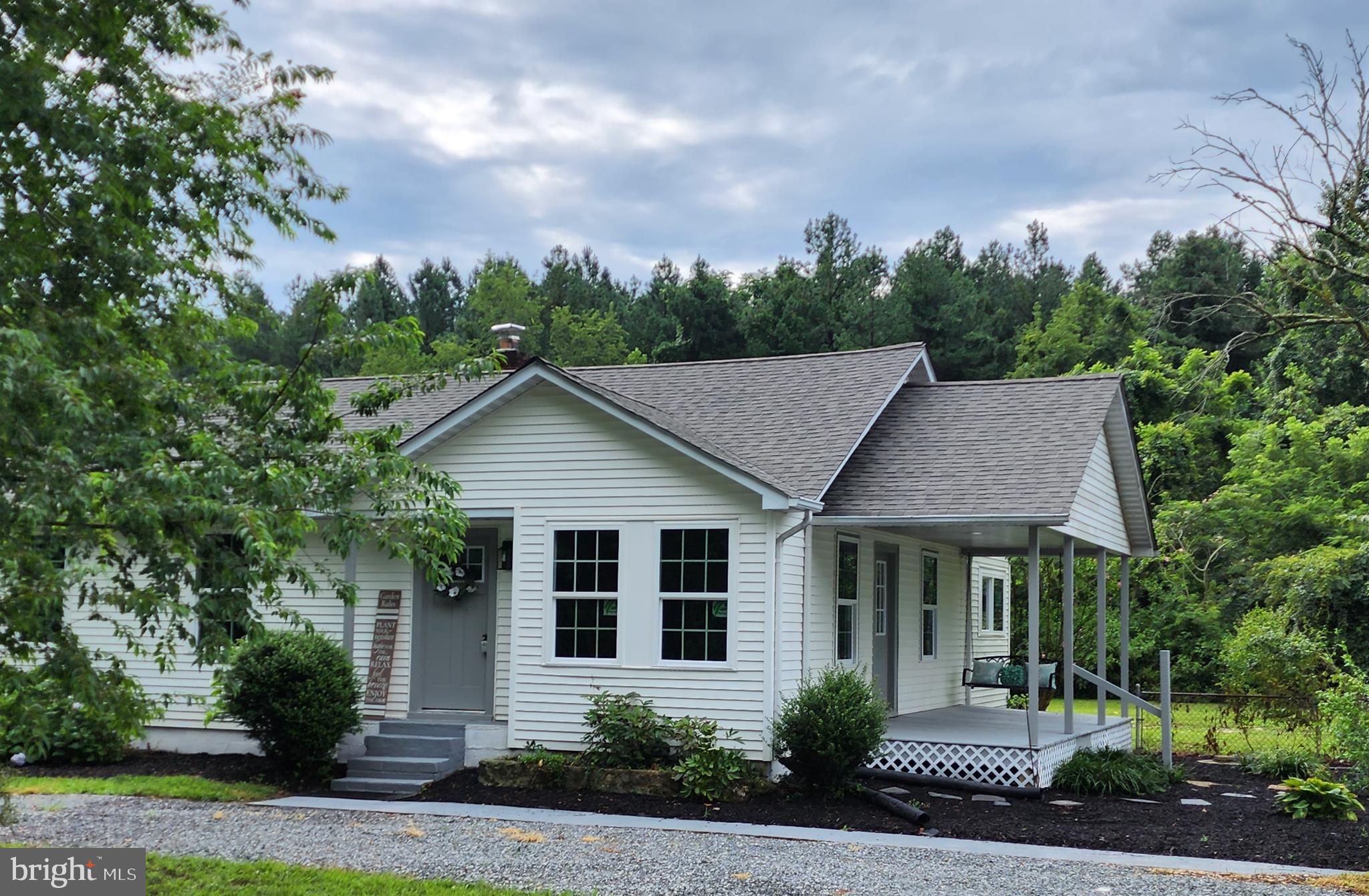 10142 Dahlgren Road King George, VA 22485 - Photo 3 of 38 Gallery Image 3