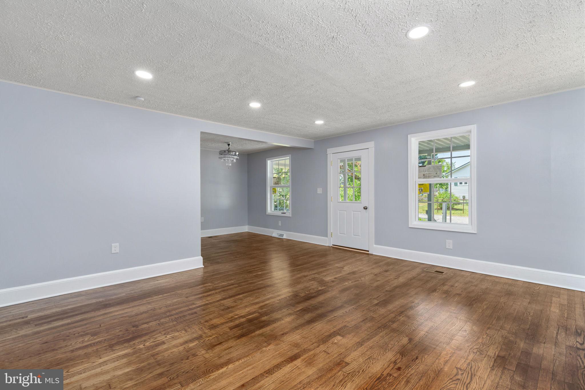 10142 Dahlgren Road King George, VA 22485 - Photo 6 of 38 Gallery Image 6