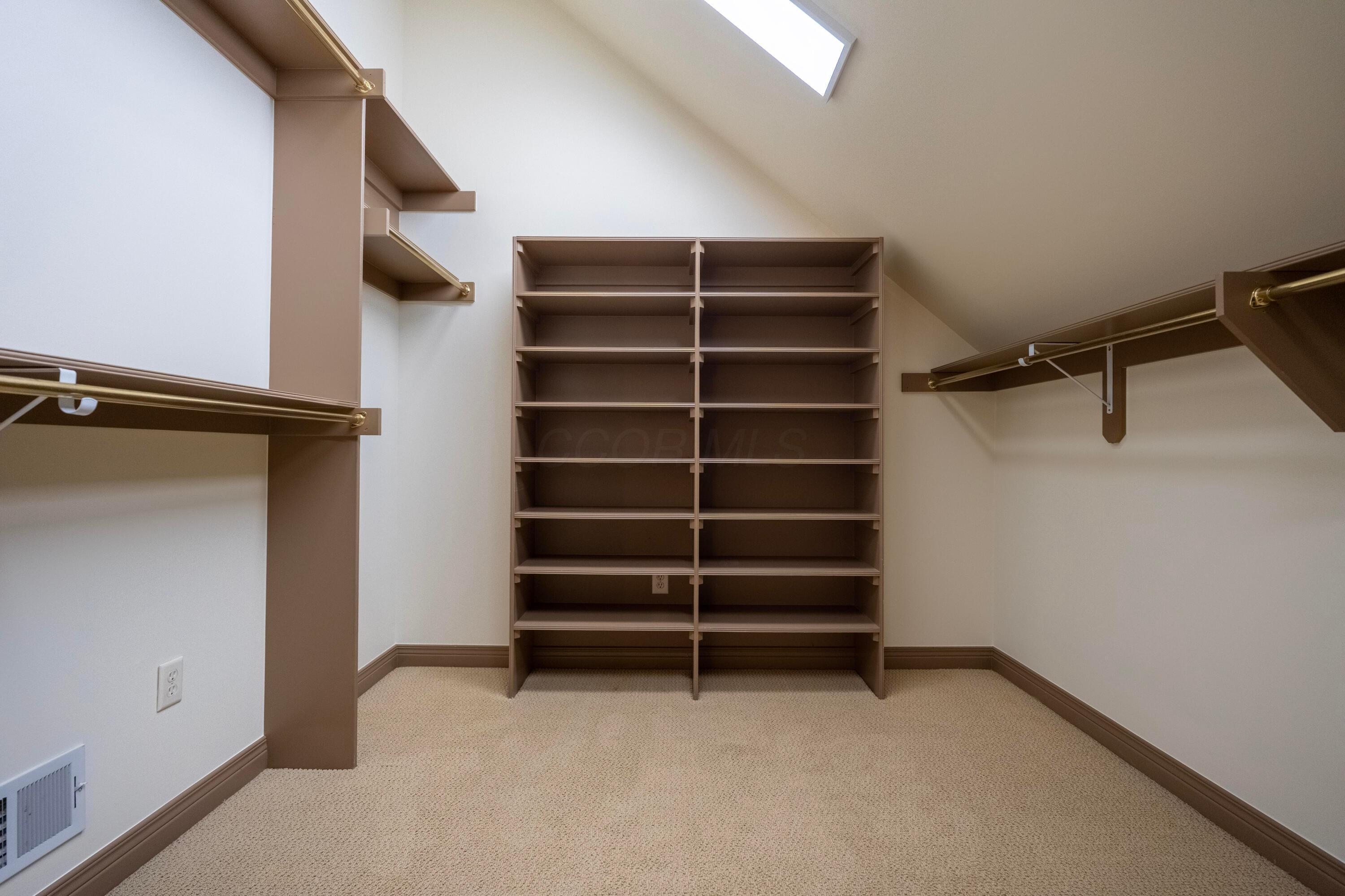 7601 Perry Road Delaware, OH 43015 - Photo 39 of 70 Primary Closet 2