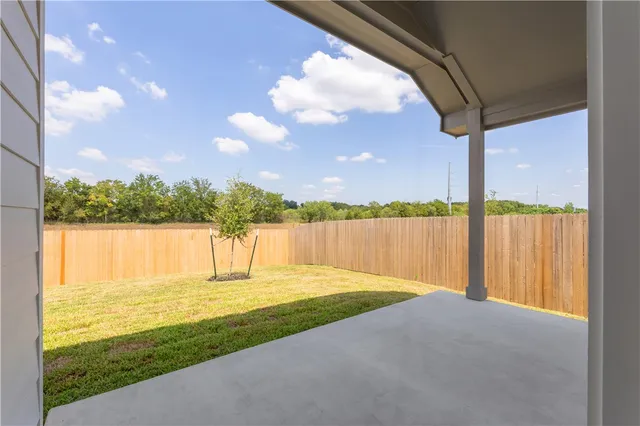 $348,500 | 3556 Pointe Du Hoc Drive, Bryan, TX 77808