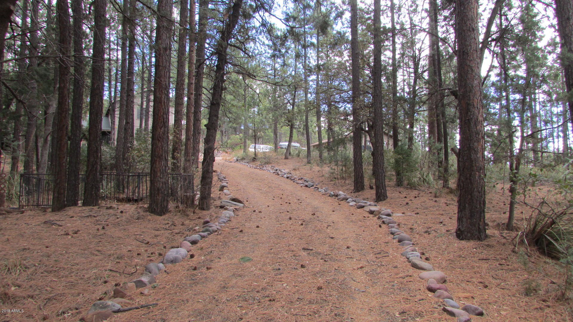 355 North Rim Trail Road Payson, AZ 85541 - Photo 46 of 121 LONG DRIVEWAY