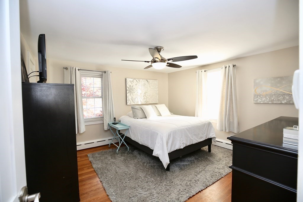 3 Acushnet Road Mattapoisett, MA 02739 - Photo 14 of 27 Gallery Image 14