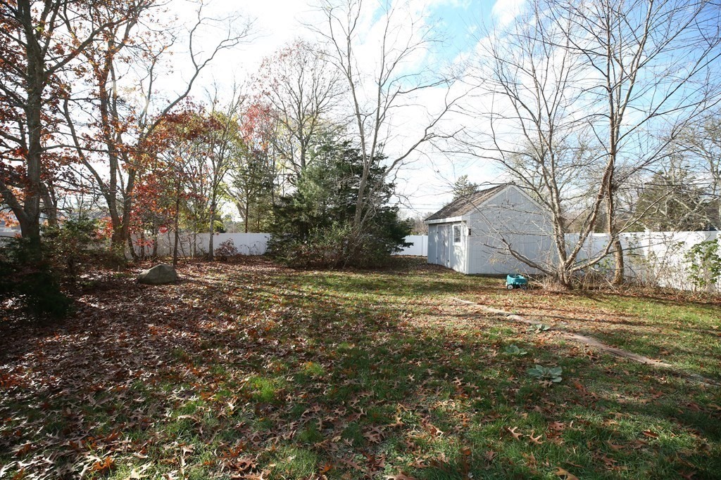 3 Acushnet Road Mattapoisett, MA 02739 - Photo 24 of 27 Gallery Image 24