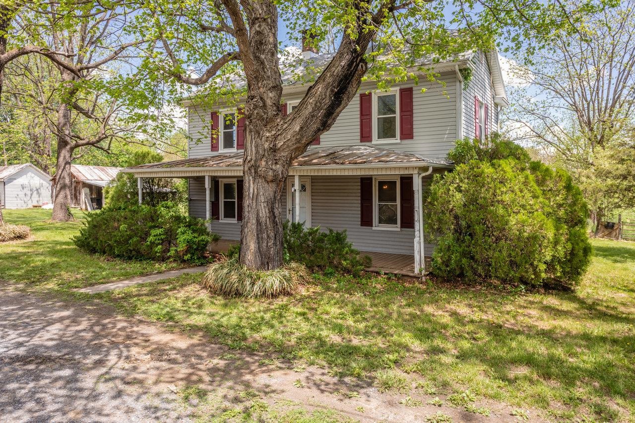 56 Grindstone Road Bridgewater, VA 22812 - Photo 4 of 41 Gallery Image 4