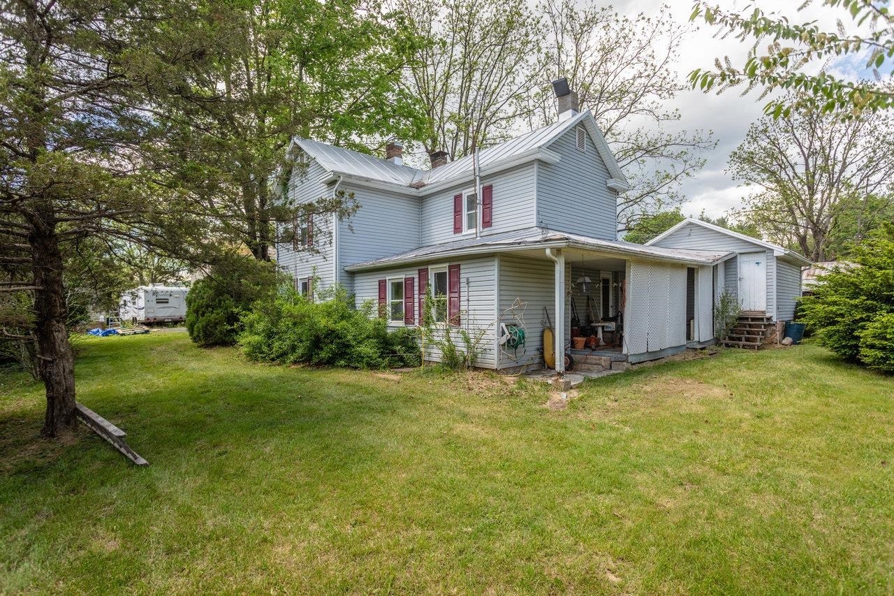 56 Grindstone Road Bridgewater, VA 22812 - Photo 6 of 41 Gallery Image 6