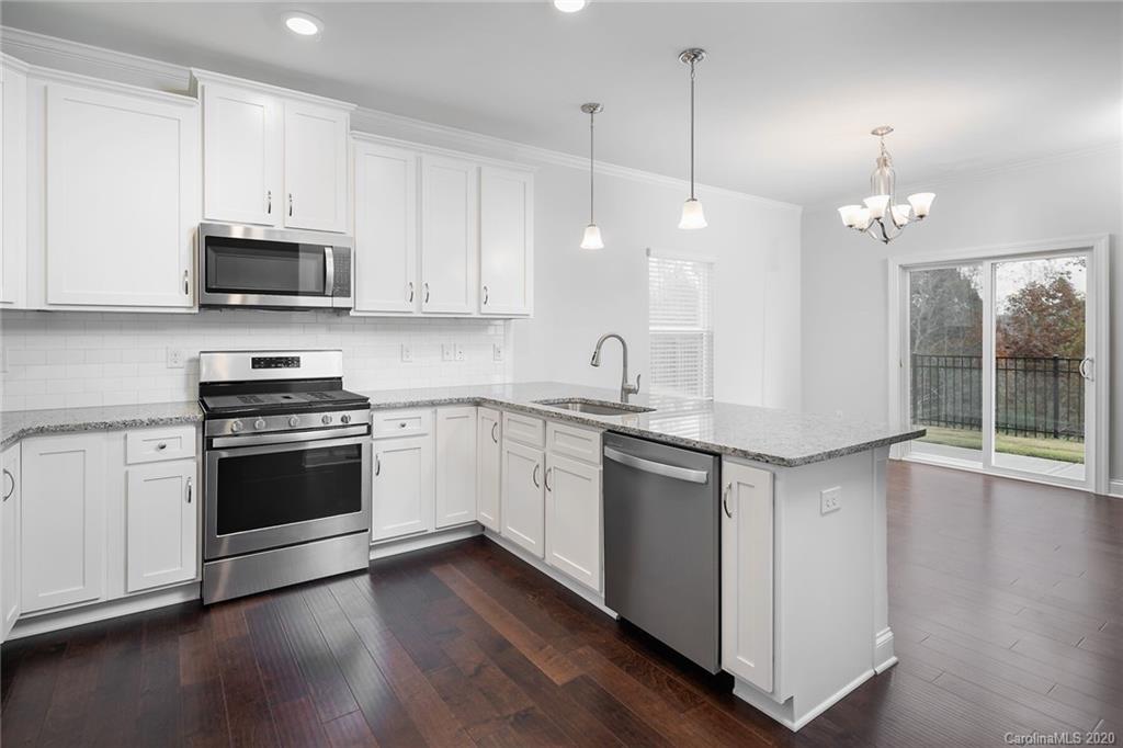 1127 Pecan Ridge Road Fort Mill, SC 29715 - Photo 2 of 16 Gallery Image 2