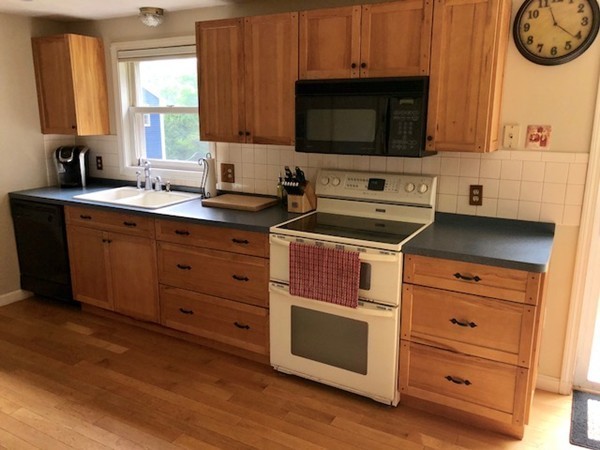 125 Dudley Road Oxford, MA 01540 - Photo 8 of 28 Gallery Image 8