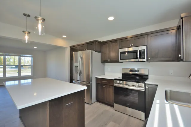 $469,900 | 821 5 Mile Road, Caledonia, WI 53402