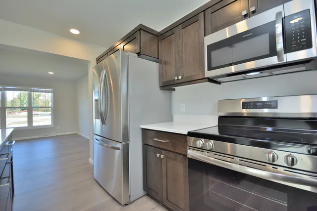 $469,900 | 821 5 Mile Road, Caledonia, WI 53402