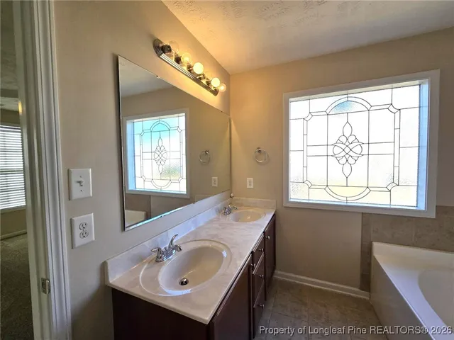 $2,100 | 5241 Goshawk Drive, Hope Mills, NC 28348