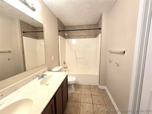 $2,100 | 5241 Goshawk Drive, Hope Mills, NC 28348