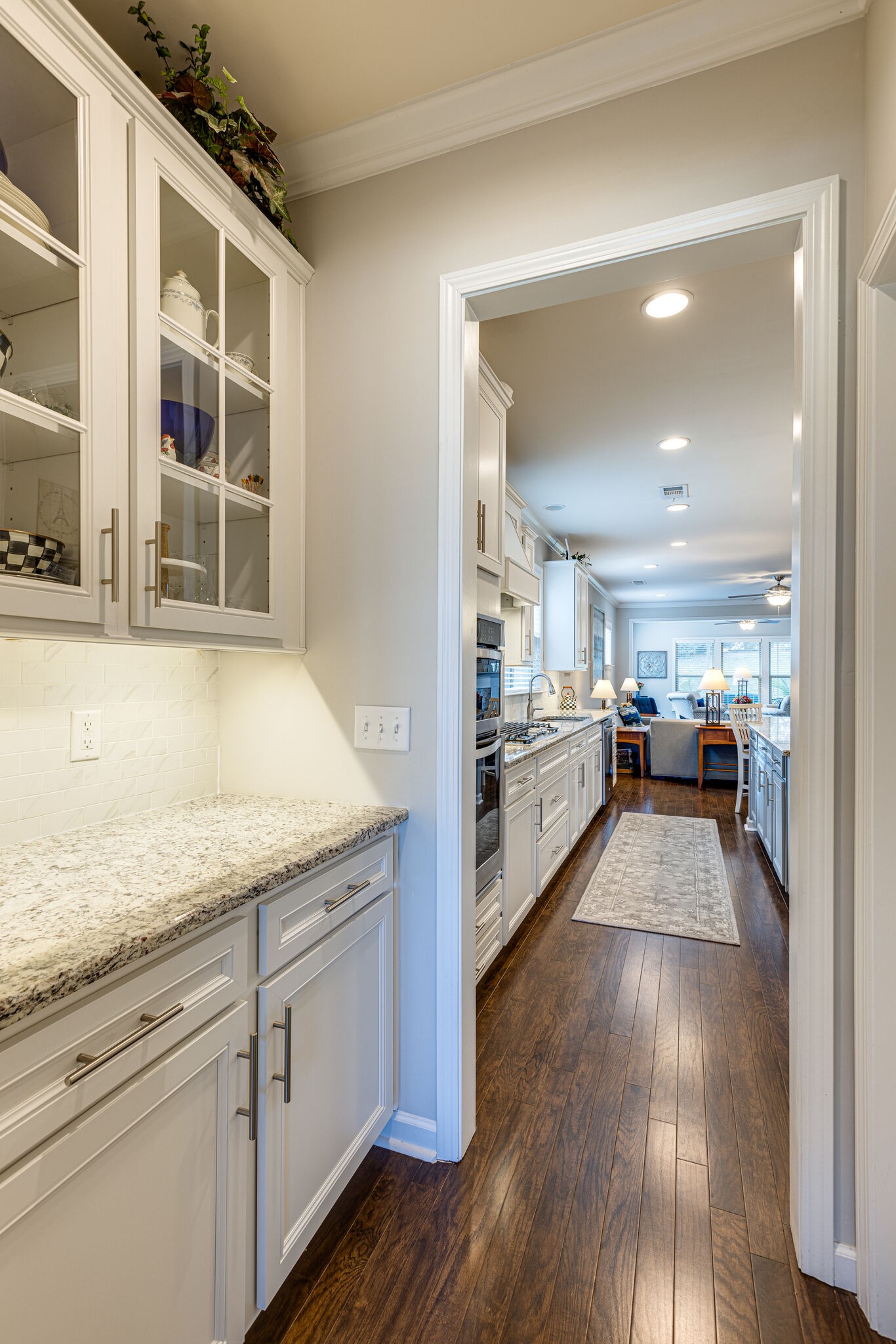 809 Clay Place Spring Hill, TN 37174 - Photo 8 of 46 Gallery Image 8