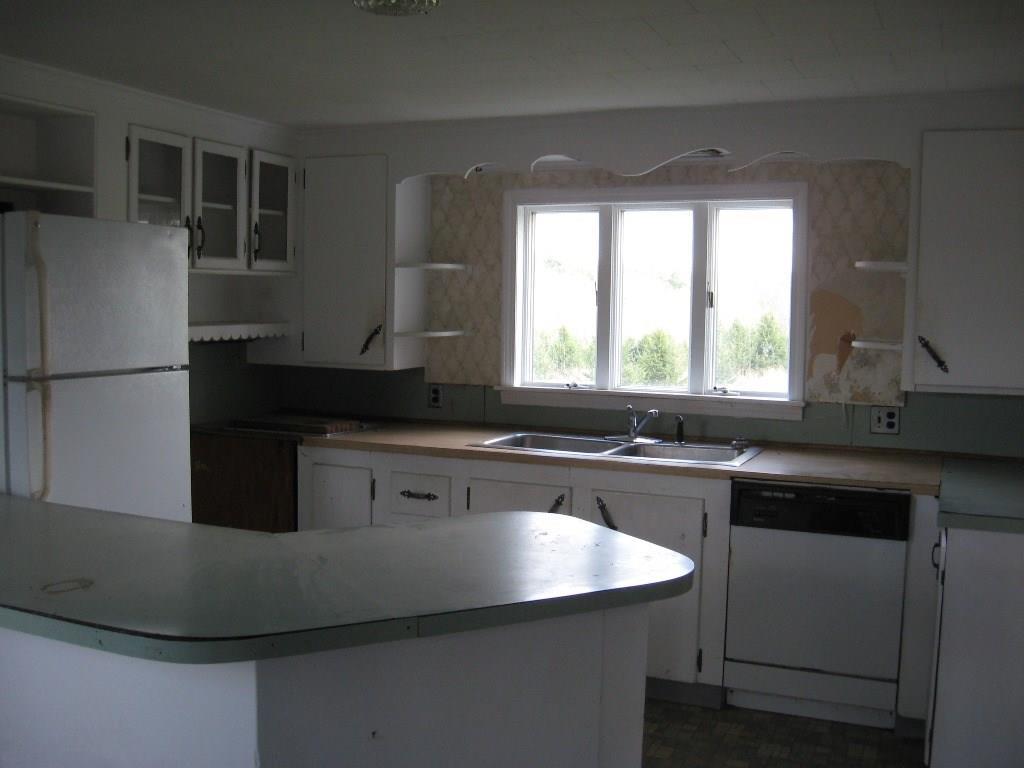 95 Hartland Road Canaan, ME 04924 - Photo 5 of 21 Photo