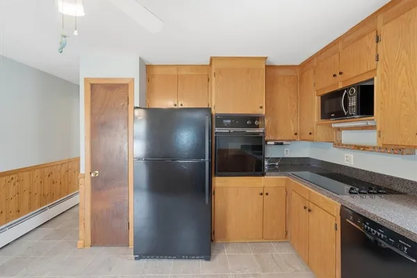 $400,000 | 80 Maplecrest Drive, Pawtucket, RI 02861