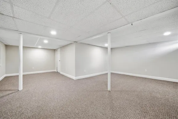 $400,000 | 80 Maplecrest Drive, Pawtucket, RI 02861