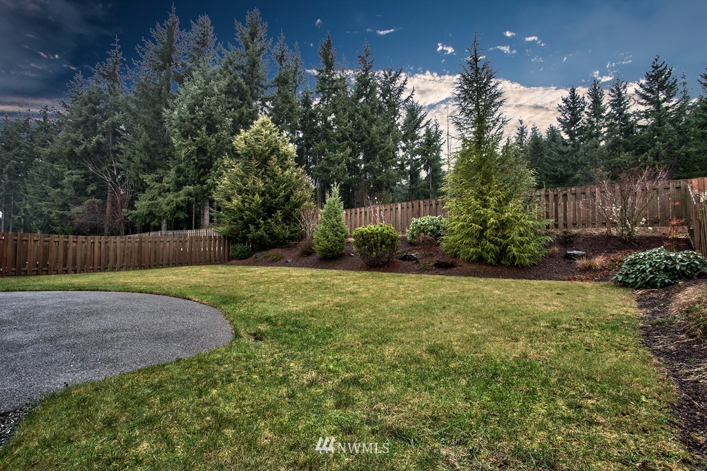 27500 Maple Ridge Way Southeast Maple Valley, WA 98038 - Photo 19 of 19