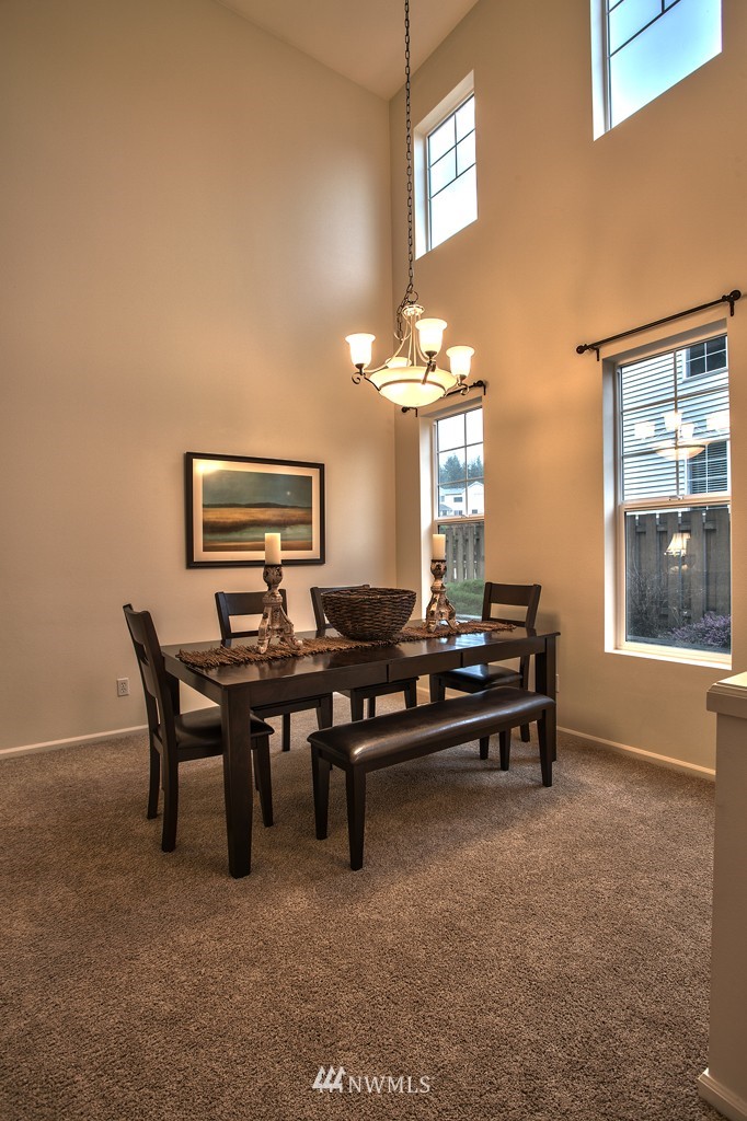 27500 Maple Ridge Way Southeast Maple Valley, WA 98038 - Photo 5 of 19