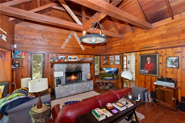$449,000 | 714 Blue Jay Canyon Road, Lake Arrowhead, CA 92317