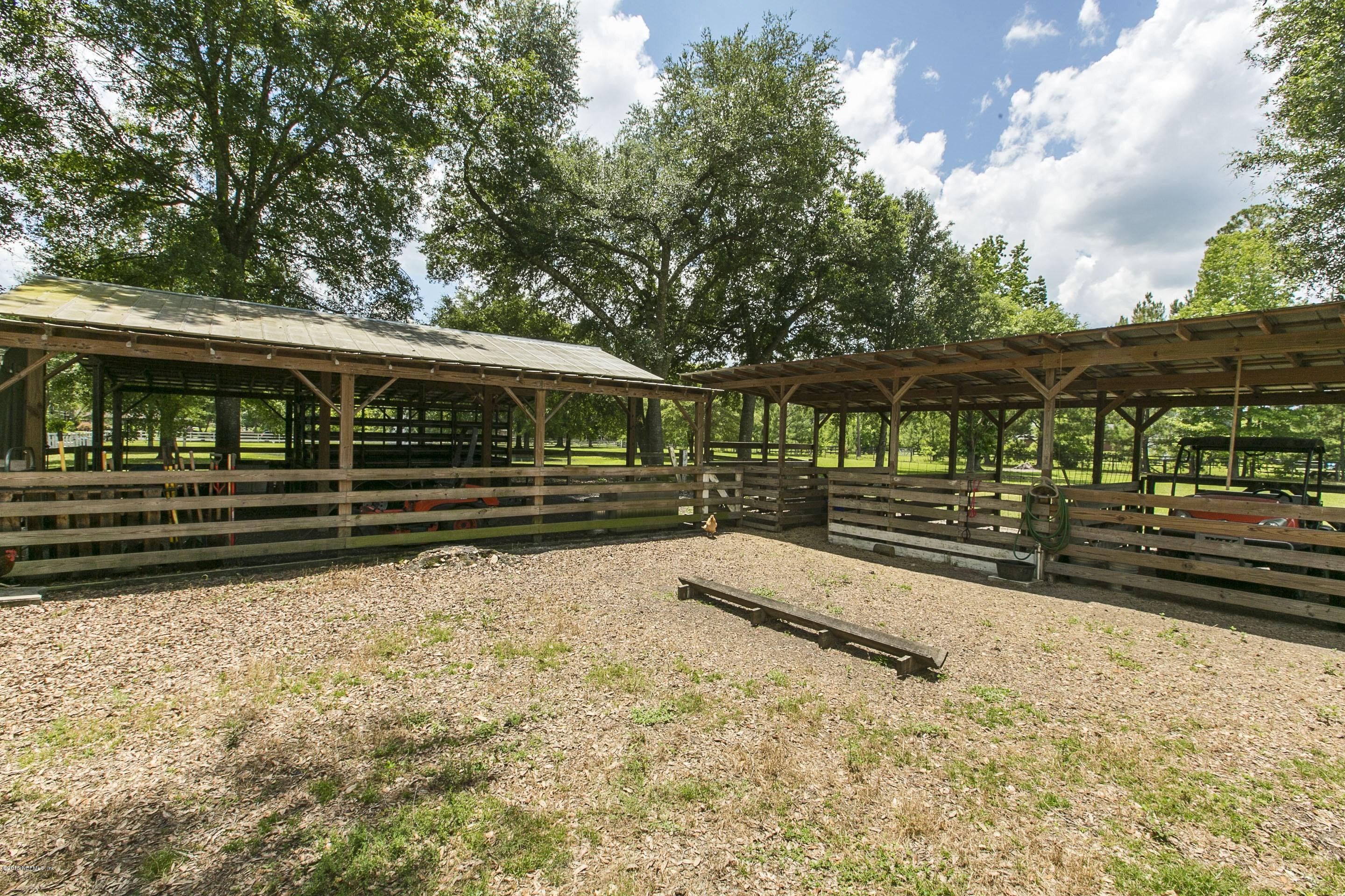 7689 Old Nursery Road Macclenny, FL 32063 - Photo 27 of 37 Stables