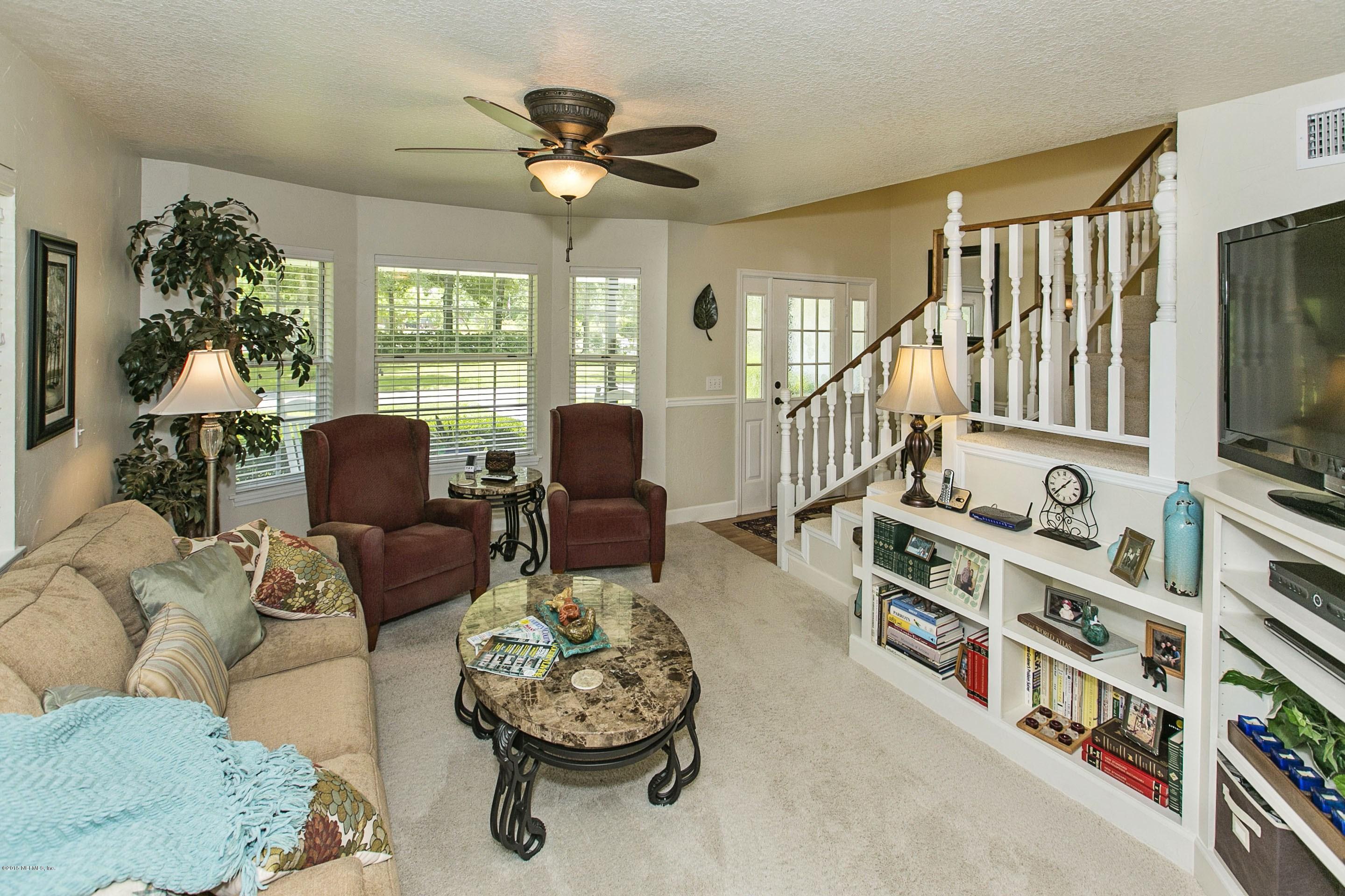 7689 Old Nursery Road Macclenny, FL 32063 - Photo 5 of 37 Living Room