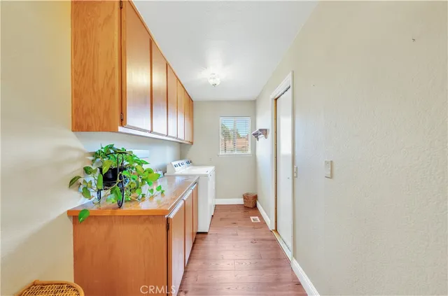 $684,999 | 22730 Canyon Lake Drive South, Canyon Lake, CA 92587