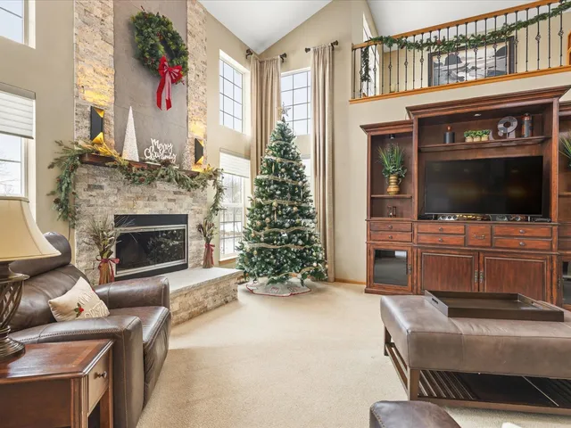 $559,999 | 1849 Moorland Lane, Crystal Lake, IL 60014