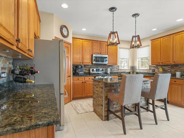 $559,999 | 1849 Moorland Lane, Crystal Lake, IL 60014