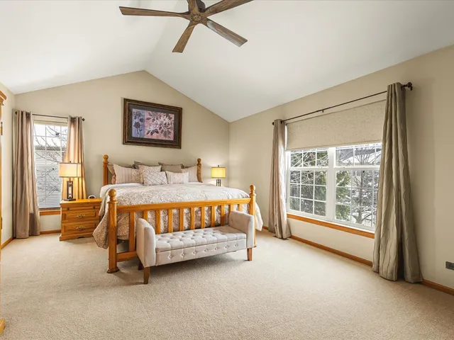 $559,999 | 1849 Moorland Lane, Crystal Lake, IL 60014