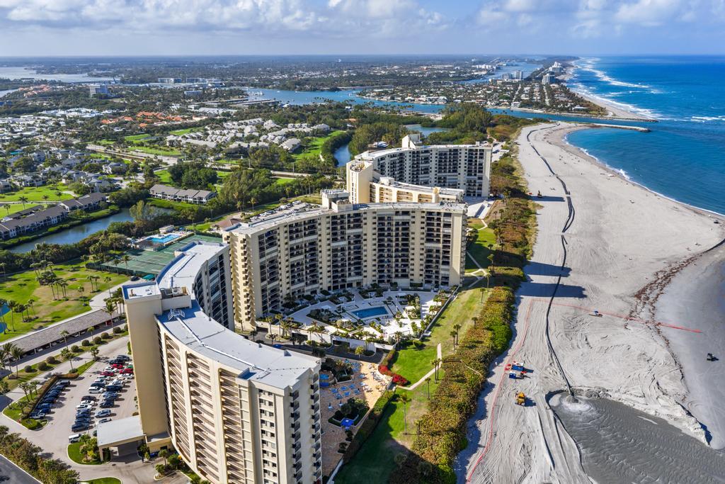 200 Ocean Trail Way, Unit T7 Jupiter, FL 33477 - Photo 44 of 46 a view of a city with tall buildings